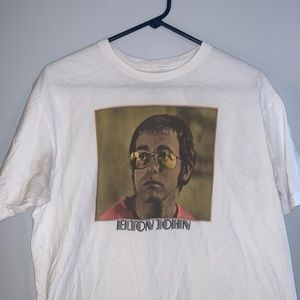 Men’s Elton John tee shirt